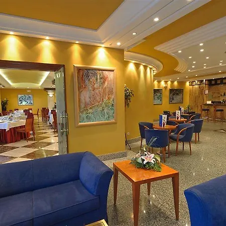 Alda Rio Tormes Hotel 3*