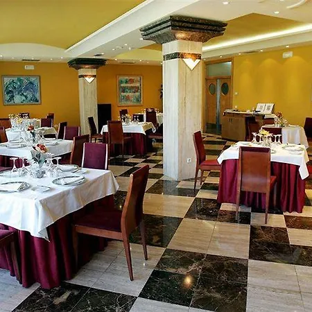 호텔 Alda Rio Tormes 3*