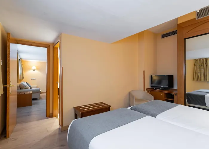 Alda Rio Tormes 호텔 산타마리타데토르메스