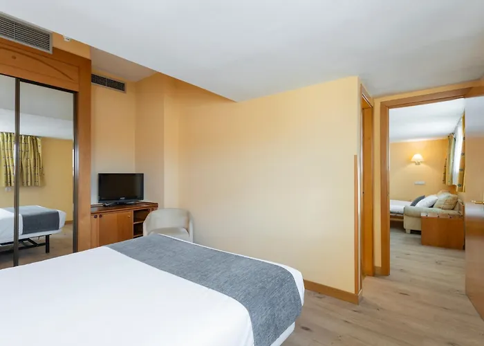 호텔 Alda Rio Tormes 산타마리타데토르메스